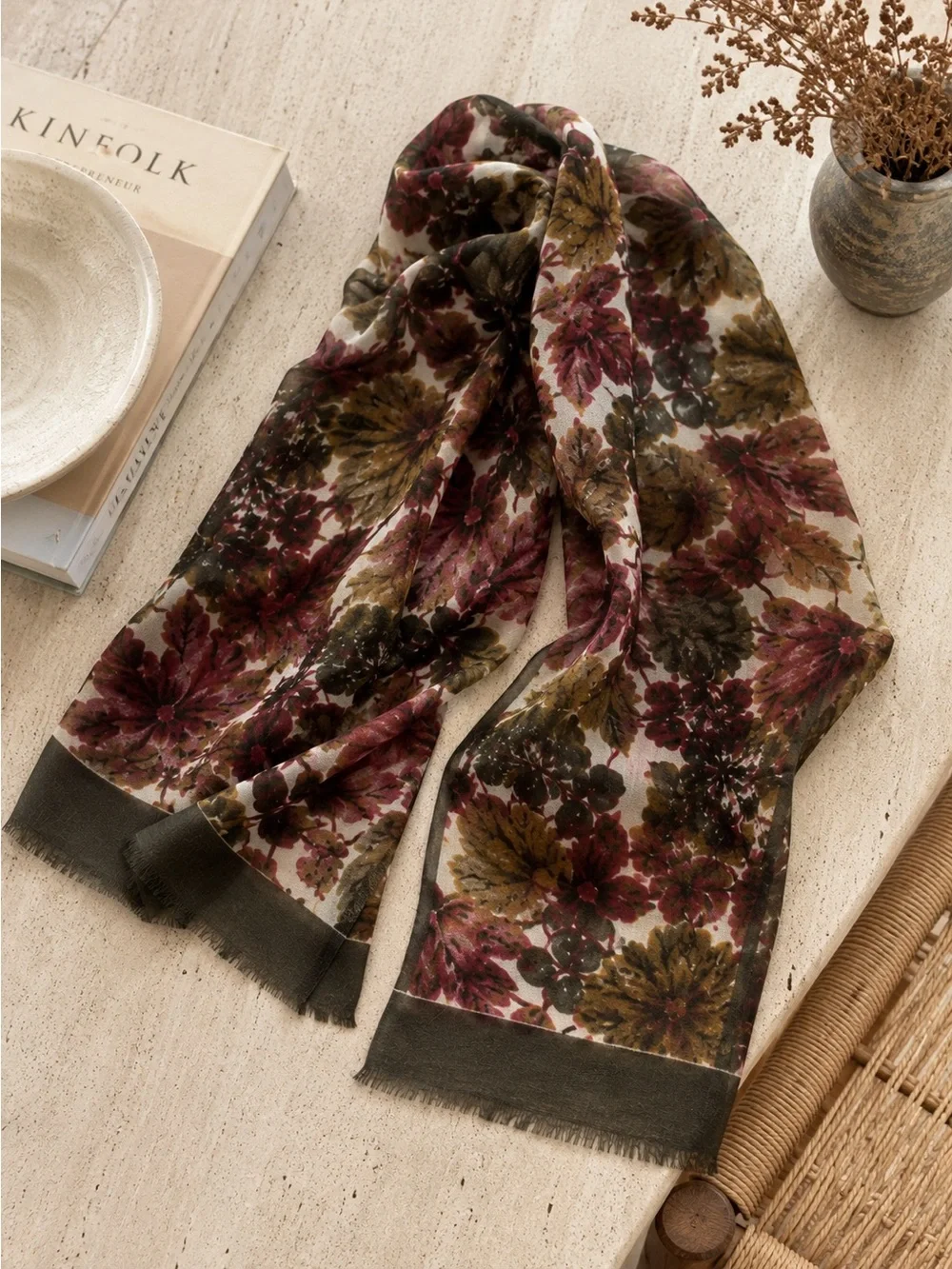 Vintage 90s Y2K Italian 100% Wool Floral Scarf Autumn Botanical Olive Lightweigh